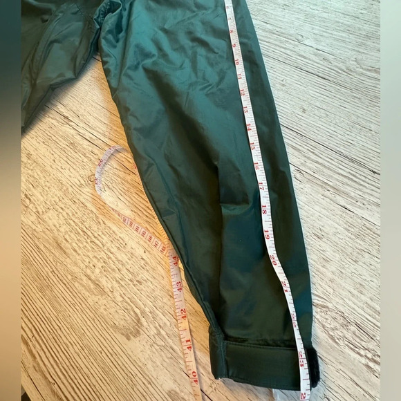 REI | Unisex Green Windbreaker Jacket  size Small - Picture 9 of 14